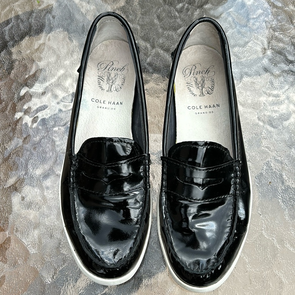 Cole Haan Pinch Maine Classic Women’s Slip on Patent Leather Loafers Size 8 1/2